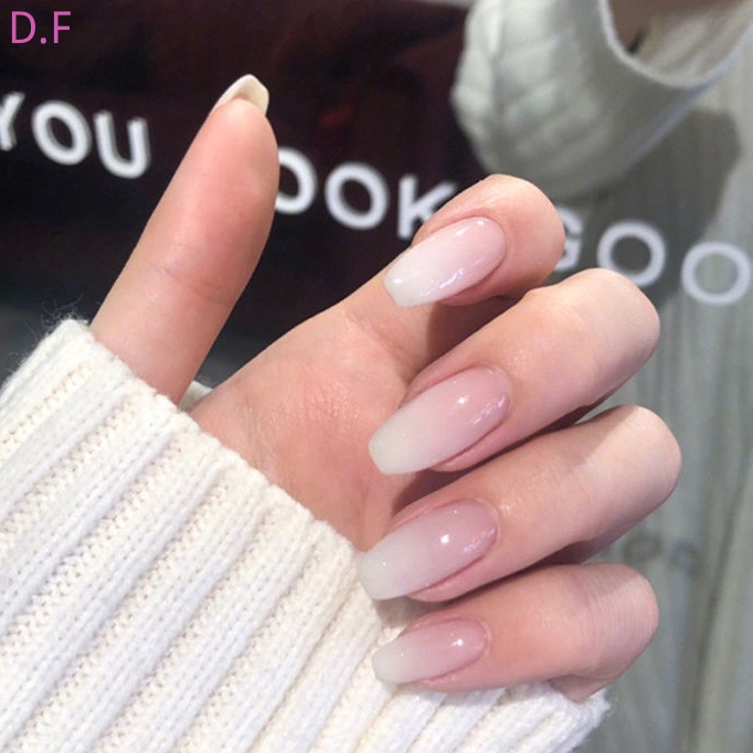 Sơn Móng Tay Latex Màu Trắng Sữa Chuyên Dùng Cho Cửa Hàng