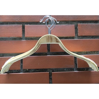 Móc gỗ trẻ em đệm vai chống trượt