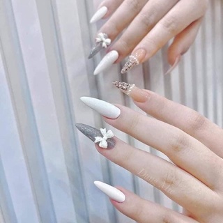 Nailbox trắng nhũ kẻ dạ đính nơ xinh xắn