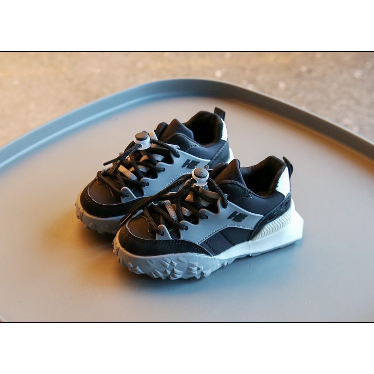 Giày thể thao dây rút cho bé trai bé gái