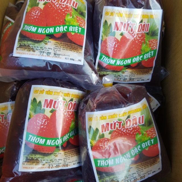 Mứt dâu Đà Lạt