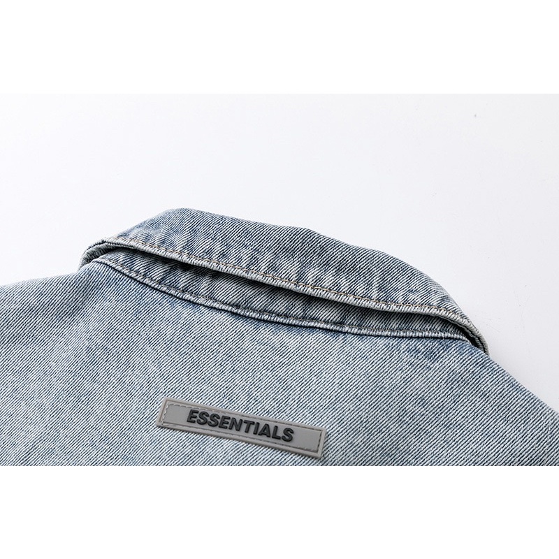 Áo bò ESENTIALS Ss20 - Denim jacket FEAR OF GOD SS20 / Denim jacket ESENTIALS ss20