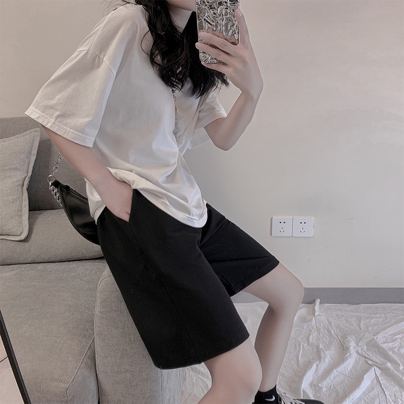 Quần Đùi Nữ Chất Liệu Vải Mềm Khuy Trước - Quần Short Nữ Có Túi 3 Màu Basic QS02