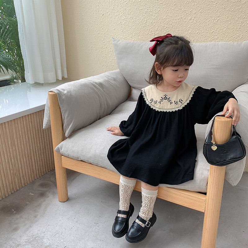 Đầm Công Chúa Cổ Bèo Thêu Hoa Cho Bé Gái