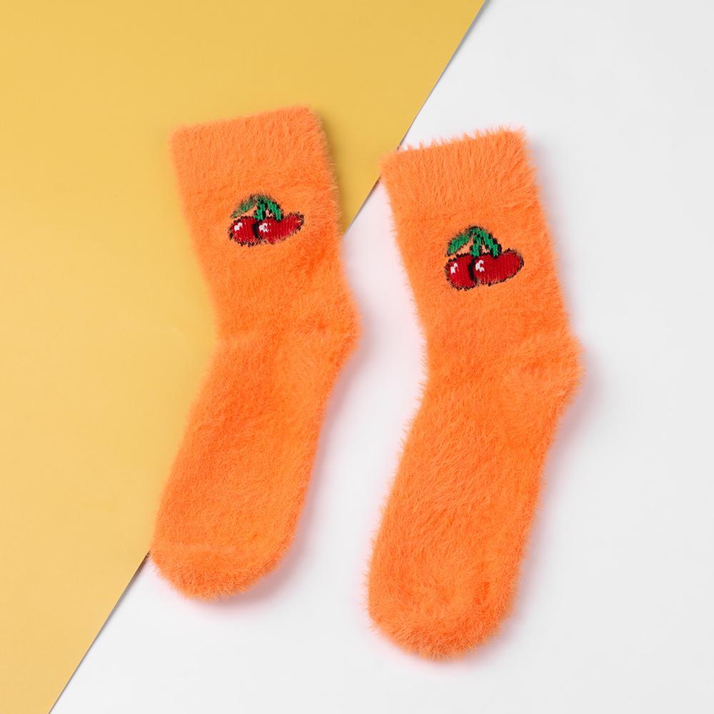 1 Đôi Tất Lông Xù In Họa Tiết Trái Cây Hoạt Hình / Bơ / Kiwi Dễ Thương