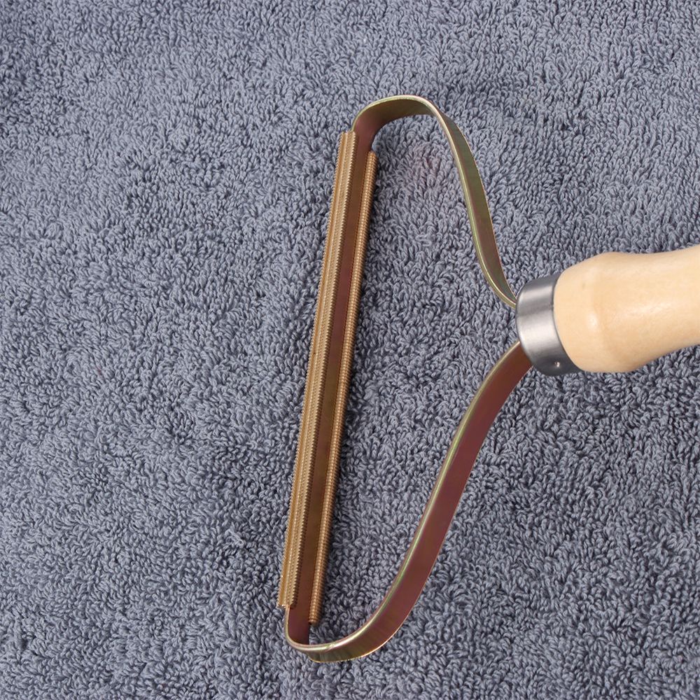 Dụng Cụ Cạo Lông Dính Trên Áo Khoác Sweater Tay Cầm Bằng Gỗ