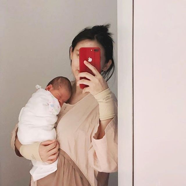 Đai Bảo Vệ Khớp Cổ Tay Cho Mẹ Bầu Và Sau Sinh Thương Hiệu Mothersbaby Hàn Quốc