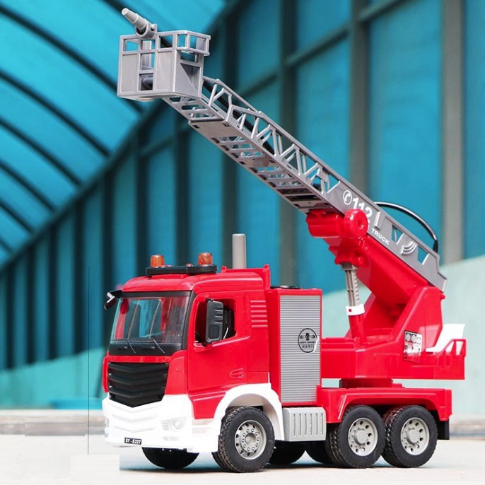 Xe Cứu Hỏa Loại To Phun Nước Thật