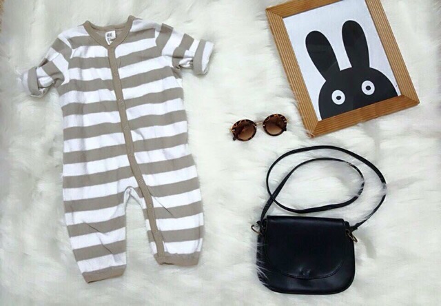 Body Hm trộn Carter xuất xịn