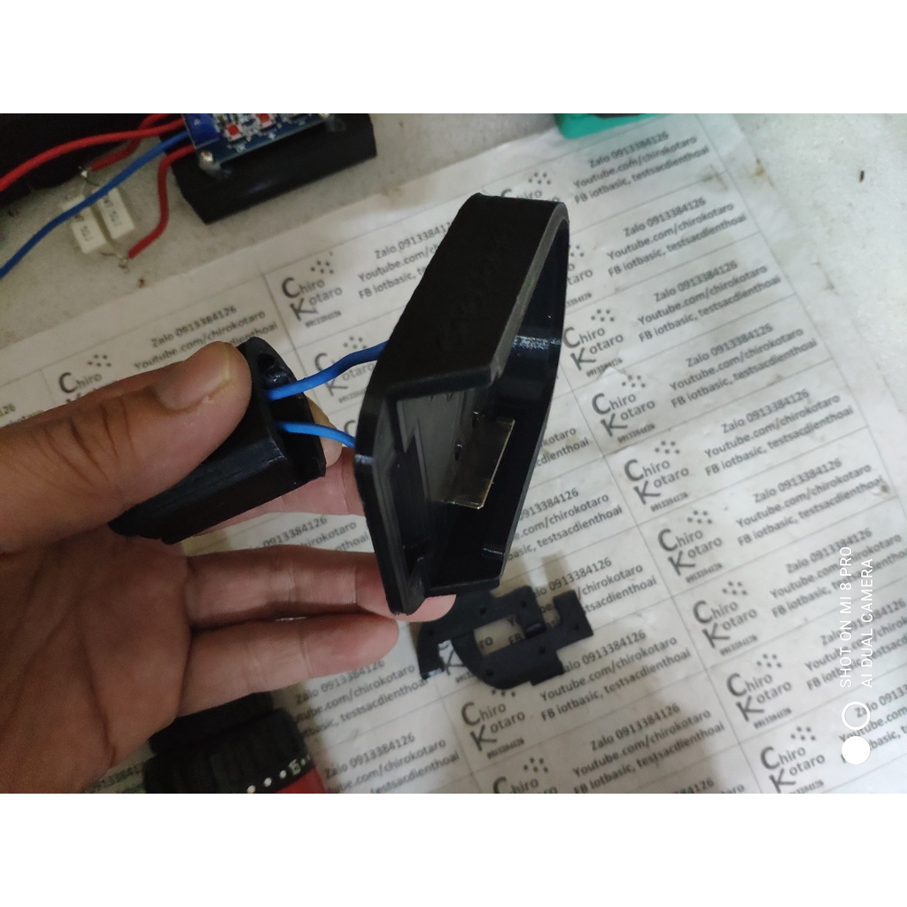 Đế chuyển pin máy khoan, vit Ryobi 7.2V NiCD sang dùng hộp pin cài Makita LXT đóng lại 8.4V