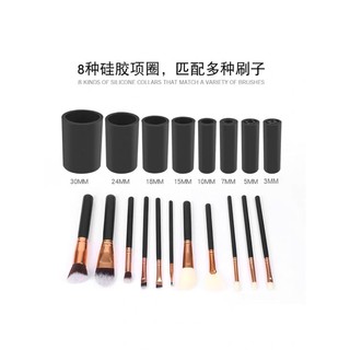 Máy rửa cọ trang điểm dạng sử dụng pin AAA