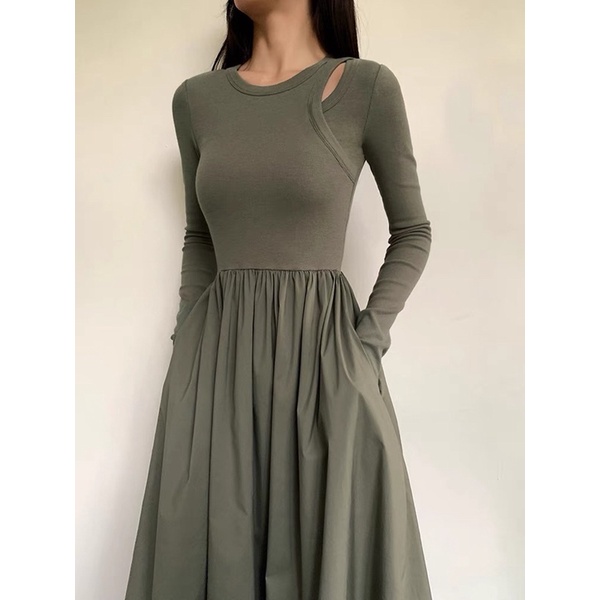 Đầm dài tay chân váy xoè cutout vai