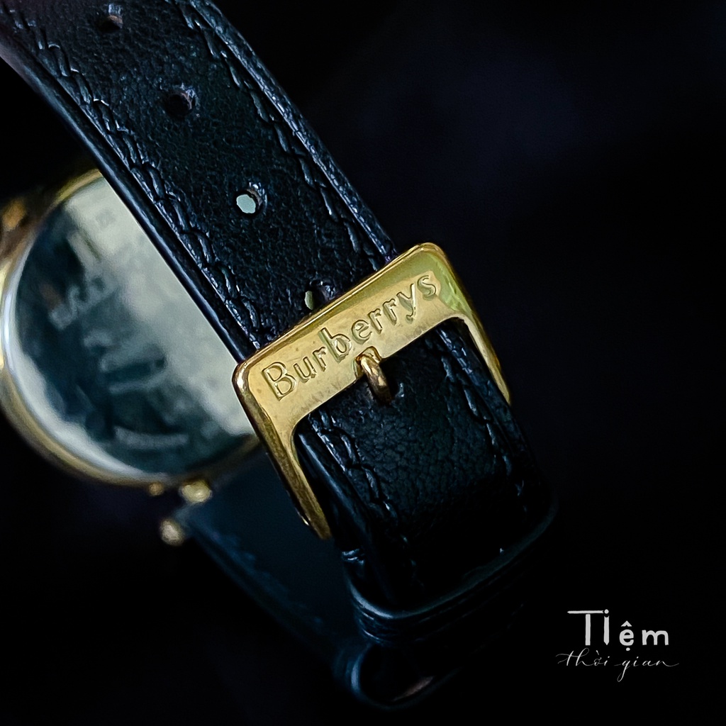 - Burberrys 3210 - NỮ - Đồng hồ USED >>> MỚI 98% / SWISS MADE / CHỐNG NƯỚC