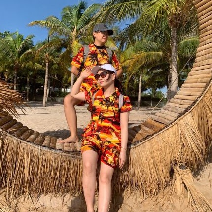 bộ sơmi thái cây dừa vàng đi biển cực hot