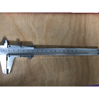 Thước kẹp 150mm.