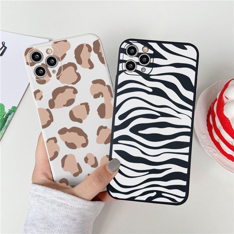 Ốp Lưng Iphone Cạnh Vuông Hoa Văn Động Vật 6/6plus/6s/6splus/7/7plus/8/8plus/x/xr/xs/11/12/13/pro/promax - ONOFF Shop