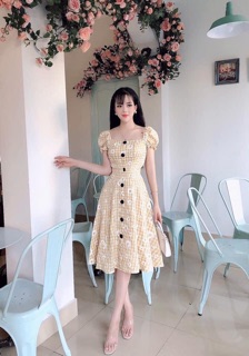 Váy Kẻ Hoa Cúc Hàng Thiết Kế