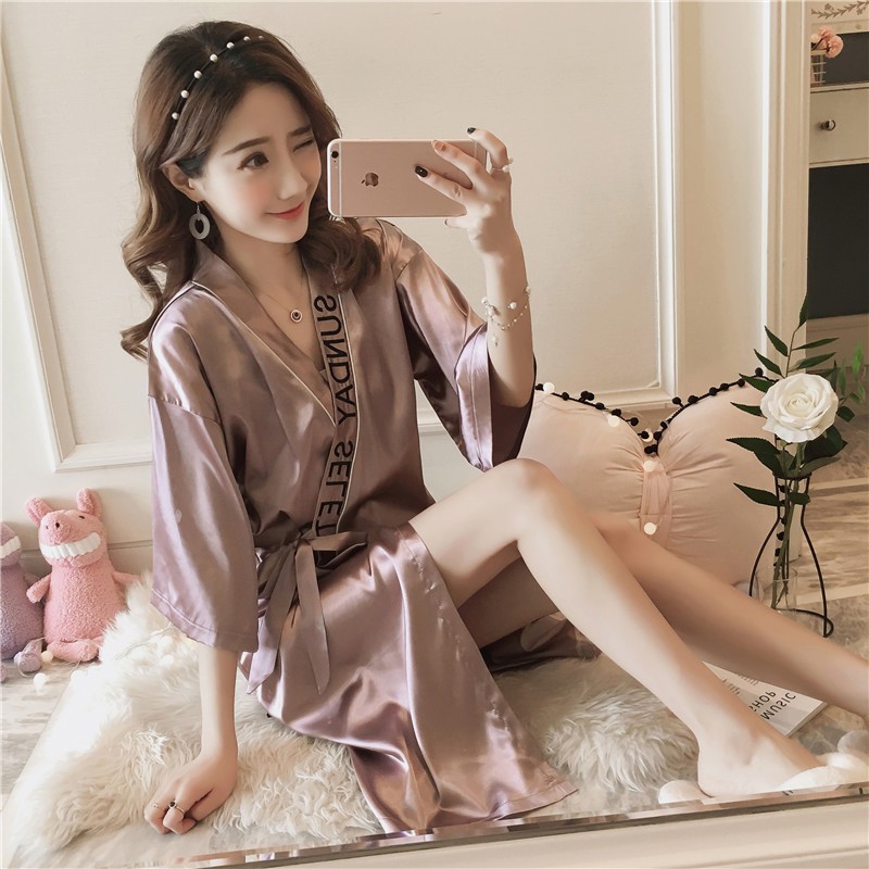 > Váy ngủ nữ nửa tay mô phỏng lụa băng Nhật Kimono cổ chữ V gợi cảm áo rời Bộ quần ngắn của phụ <H