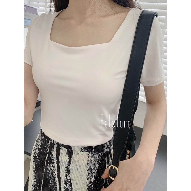 Áo croptop cổ vuông cộc tay