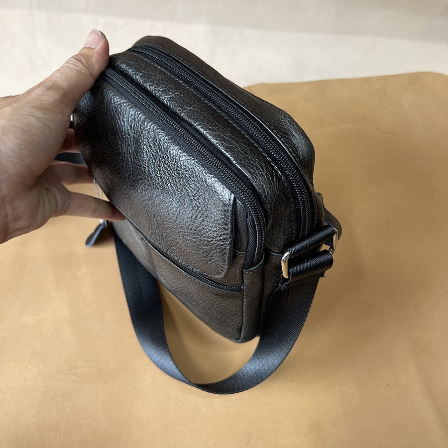 Túi Đeo Chéo Thời Trang Cho Nam, Chật Liệu da Bò Thật Cao Cấp CB07 Bảo Hành Da 3 Năm