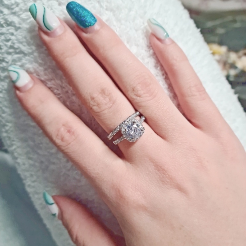 Set Nhẫn Đính Đá Zircon Thời Trang Làm Quà Tặng Cho Nữ