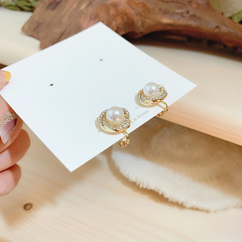 Bông Tai Dạng Kẹp Đính Ngọc Trai Không Cần Lỗ CE0779