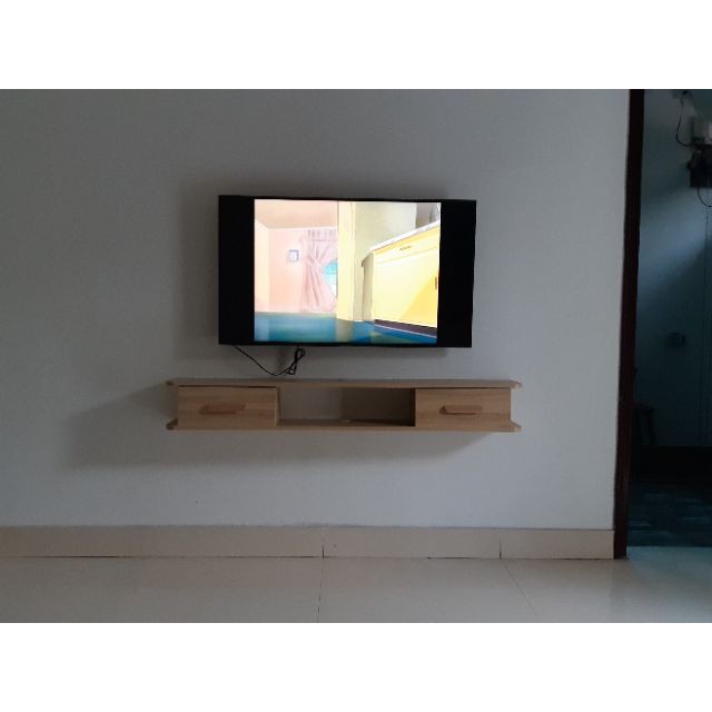 Kệ TV treo tường 2 ngăn tay nắm gỗ.GP40