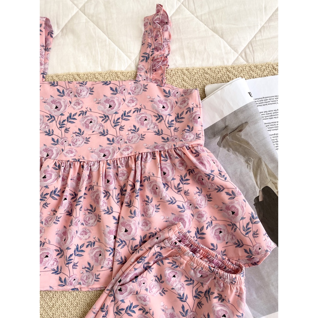 VIBES Đồ Bộ 2 Dây Mặc Nhà Carmella Pink Straps Set