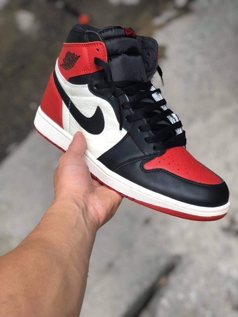 Giày JD 1 bred toe chuẩn 1:1 ( 36-45) ảnh tự chụp | BigBuy360 - bigbuy360.vn