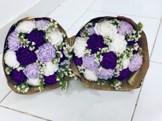 Hoa giấy nhún handmade