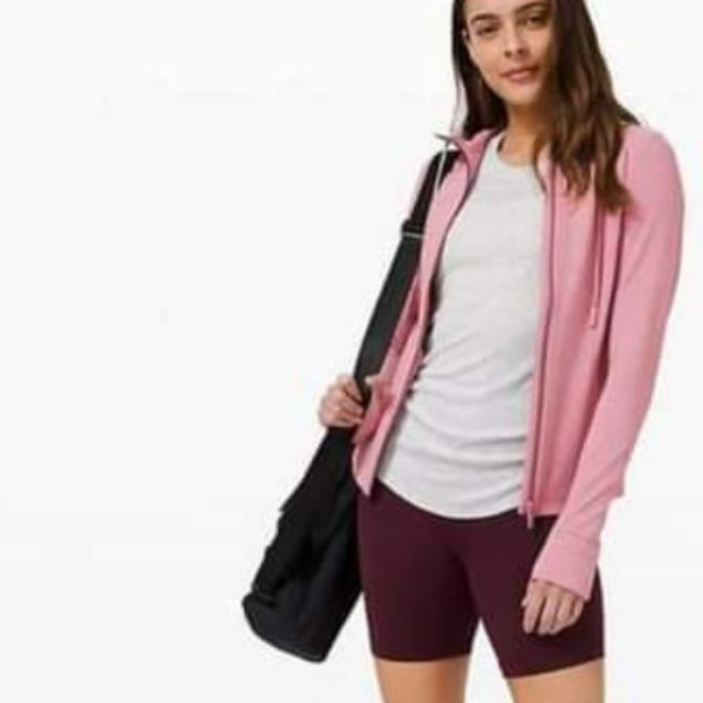 Áo khoác lululemon