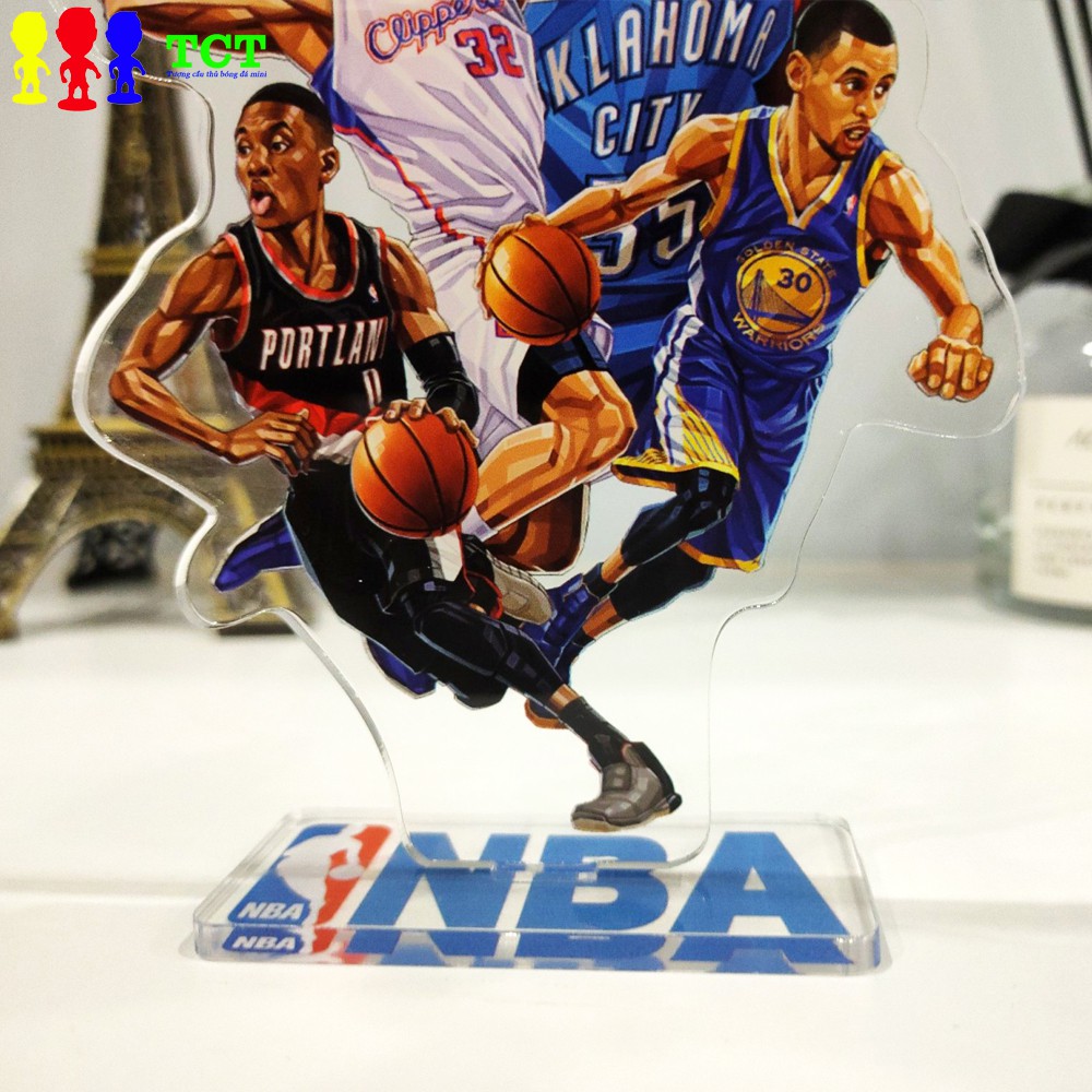 Tượng standee acrylic cầu thủ bóng rổ NBA TEAM