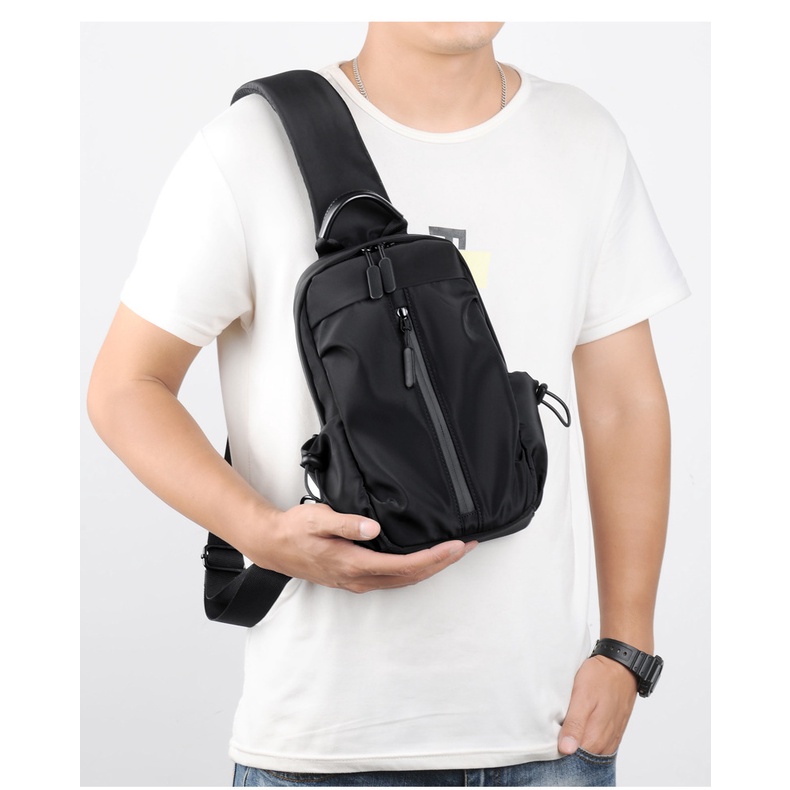 Túi Đeo Chéo Nam Chất Liệu Dù Chống Thấm Nước