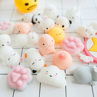 ( hàng sẵn )[ SHOPEE TRỢ GIÁ + NHẬP TOYTHIEUNHI GIẢM 20%] Squishy Mochi  dễ thương , mềm bóp đãgiao mẫu ngẫu nhiên