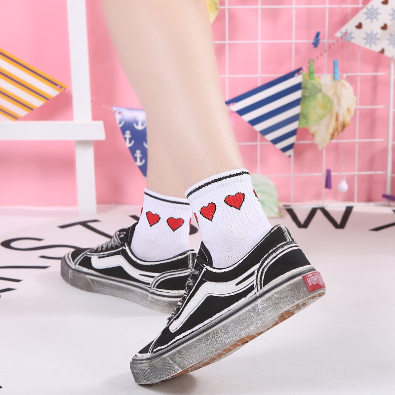 Tất Cổ Trung Họa Tiết Xinh Xắn - Vớ Họa Tiết Chill Cổ Trung