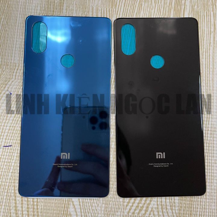 Thay nắp lưng xiaomi Mi8 SE Mi 8 se