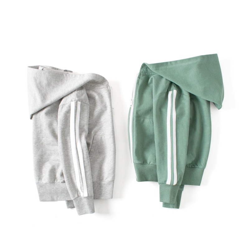 Áo khoác IELGY có mũ trùm phối dây kéo họa tiết kẻ sọc thời trang thể thao cho bé trai