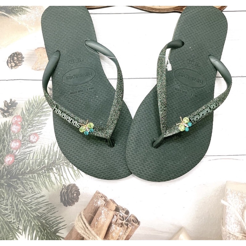 dép havaianas chính hãng xanh rêu kim tuyến phối charm size 3536