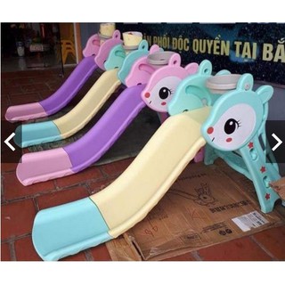 Cầu trượt máng dài hình nghộ nghĩnh cho bé yêu