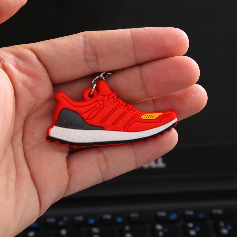 Móc khóa cute giày Sneaker chất liệu Silicon cao cấp nhiều mẫu hot. Dùng làm móc treo chìa khóa hoặc balo