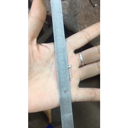 Khuyên tai bạc chuẩn