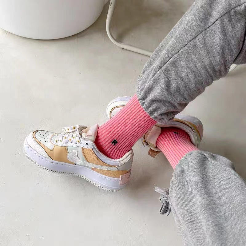 Đôi Vớ Kẻ Sọc Nhiều Màu Sắc In Chữ R Đơn Giản Phong Cách Hàn Quốc Thời Trang Xuân Hè