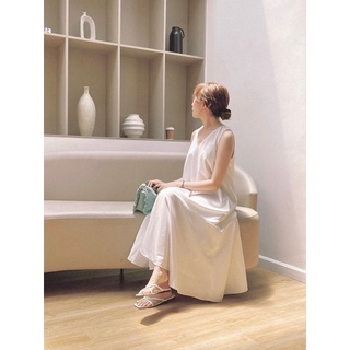 Nosbyn - đầm sát nách cổ v dáng xoè - n205-d001