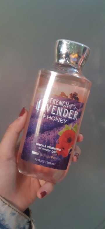 Gel Tắm Bath & Body Works - French Lavender & Honey 295ml Từ Mỹ