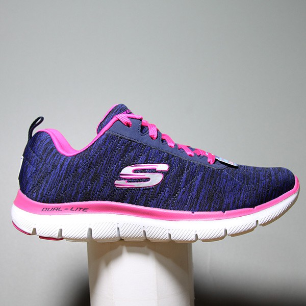 Giày Skechers thấp cổ vải xanh STVX03