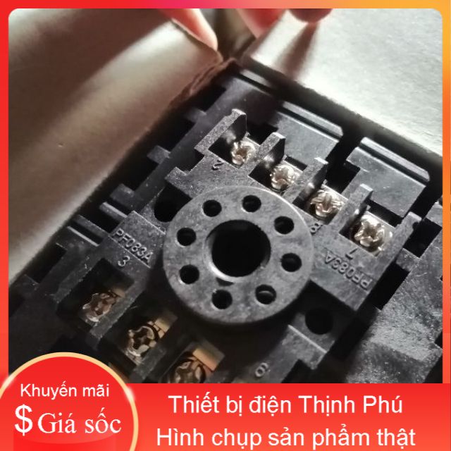 Đế ro le Relay timer 8 chân tròn nhỏ PF083A dành cho timer ah3-3