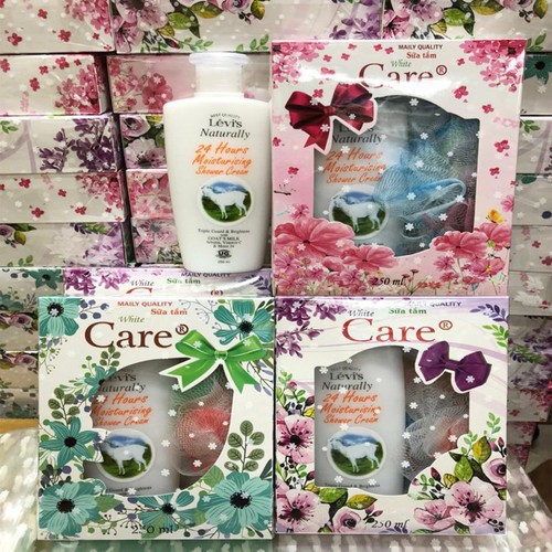 Sữa Tắm Dê White Care 4x 250ml tặng kèm bông tắm