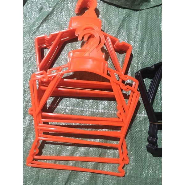 Móc giá rẻ móc bộ trẻ em sz 1-3t bộ cổ k xoay