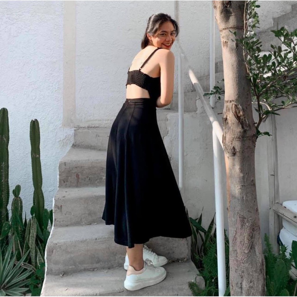 Đầm đen 2 dây booking lưng 😍 | BigBuy360 - bigbuy360.vn