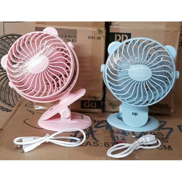 Quạt tích điện mini kẹp bàn